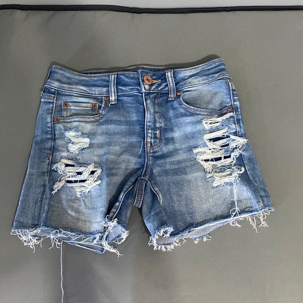 American Eagle Distressed Denim Shorts - Next Level Stretch